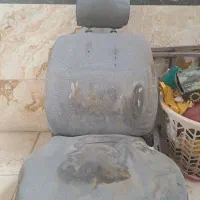 صندلی جلو پراید سمت راننده وچراغ عقب پراید