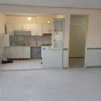 آپارتمان-طبقه-دوم-65-متری-دونبش-نبش-خیابان-سفیدار