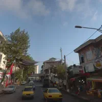 اجاره مغازه در بر اصلی خیابان سام پاخور بالا|اجارهٔ مغازه و غرفه|رشت, پیرسرا|دیوار