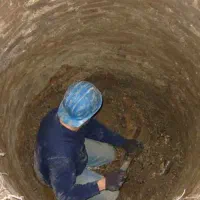 حفر چاه آب عمیق و نیمه عمیق به صورت دستی