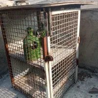 جفتکن کبوتر دو طبقه فلزی با کف ایرانت سیمانی