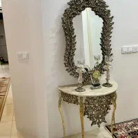 آینه وشمعدان و ساعت
