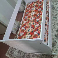 تخت گهواره نوزاد|تخت و صندلی بچه|قم, شهرک مهدیه|دیوار