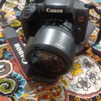 دوربین کنون 750D بسیار تمیز
