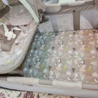 تخت پارک کودک برند joie|تخت و صندلی بچه|رشت, گلسار|دیوار