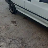 یک دستگاه پراید مدل ۸۲