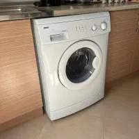 لباسشویی زانوسی ایتالیا
