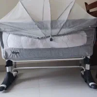 تخت یا گهواره نوزاد