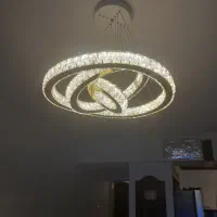 لوستر ۳عدد درحد نو ۲عدد شمعدانی|لوستر و چراغ آویز|همدان, |دیوار