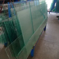 نصب شیشه و سکوریت و پارتیشن بندی|خدمات پیشه و مهارت|قشم, |دیوار