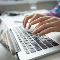 خدمات تایپ و ویراستاری