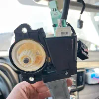 تعمیرات تخصصی سانروف شیشه بالابر|خدمات موتور و ماشین|کرج, دولتآباد|دیوار