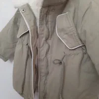 تعدادی لباس بچگانه در حد نو|کفش و لباس بچه|رشت, گلسار|دیوار