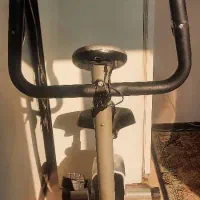 دوچرخه ثابت  ورزشی