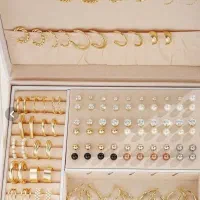 گوشواره نو رنگ ثابت