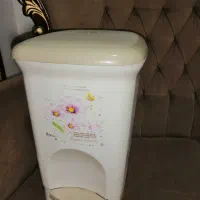 سطل برنج و قند و سطل زباله پدالی|ظروف نگهدارنده، پلاستیکی، یک‌بارمصرف|مشهد, گلبرگ شمالی|دیوار