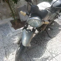 پولسار ۱۸۰ دو شمع