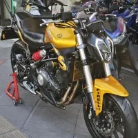 بنلی ۳۰۰ مدل ۱۴۰۲ در حد صفر اقساط BENELLI 300