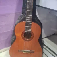 گیتار یاماها مدل c40