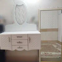 میز|میز و صندلی غذاخوری|قم, نیروگاه|دیوار