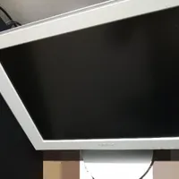 مانیتور 15 اینچ LCD