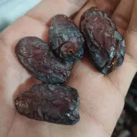 خرمای پیاروم