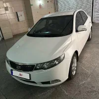 ماشین خیلی سالم تمیز لاستیک کوموهو|خودرو سواری و وانت|تهران, باشگاه نفت|دیوار