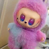 عروسک لبوبو