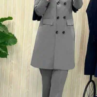 تعدادی لباس نو و در حد نو موجوده