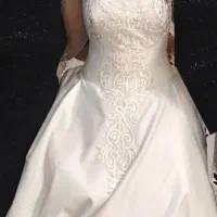 لباس عروس مزون تاج محل