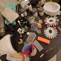 تمامی وسایل و دستگاه های کاشت ناخن