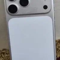 گوشی آیفون ۱۷ پروکس سیلور