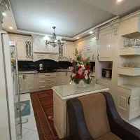 ۹۰متری/پارکینگ/طبقه اول