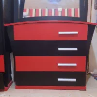 میز آرایش ، کمد