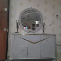 کنسول و آینه