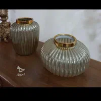 ۲عدد گلدان شیشه ای لب برنجی