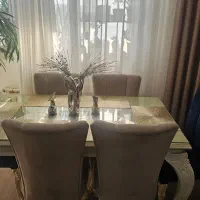 میز غذا خوری