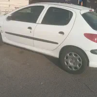 فروشی مدل ۹۰ سه لکه رنگ