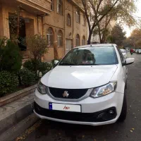 ساینا s سفید