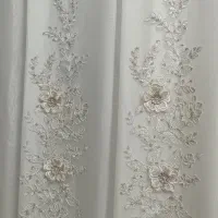 پرده گل برجسته