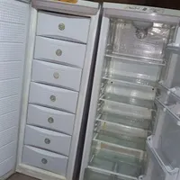یخچال و فریزر الکترواستیل سالم وتمیز