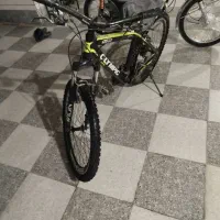 دوچرخه اولمپیک|دوچرخه، اسکیت، اسکوتر|اسیر, |دیوار