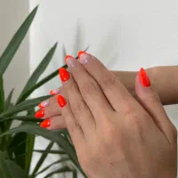 خدمات ناخن|خدمات آرایشگری و زیبایی|شاهین‌شهر, عطار|دیوار