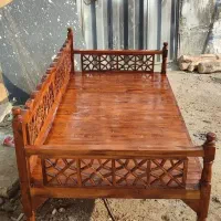 تولید انواع تخت های چوبی سنتی در سایزهای متنوع|مبلمان خانگی و میز عسلی|جهرم, |دیوار