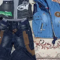 لباس بچگانه|کفش و لباس بچه|میانه, |دیوار