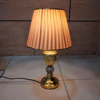 تعدادی آباژور و کنار سالنی آکبند نونو