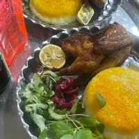 کمک اشپز و نیرو ساده