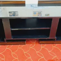 میز تلوزیون تمیزز ب علت جابجایی بفروش. میرسد|میز تلویزیون|آبادان, |دیوار