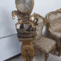 ساعت و پایه