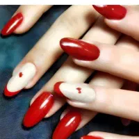 انجام کاشت ناخن